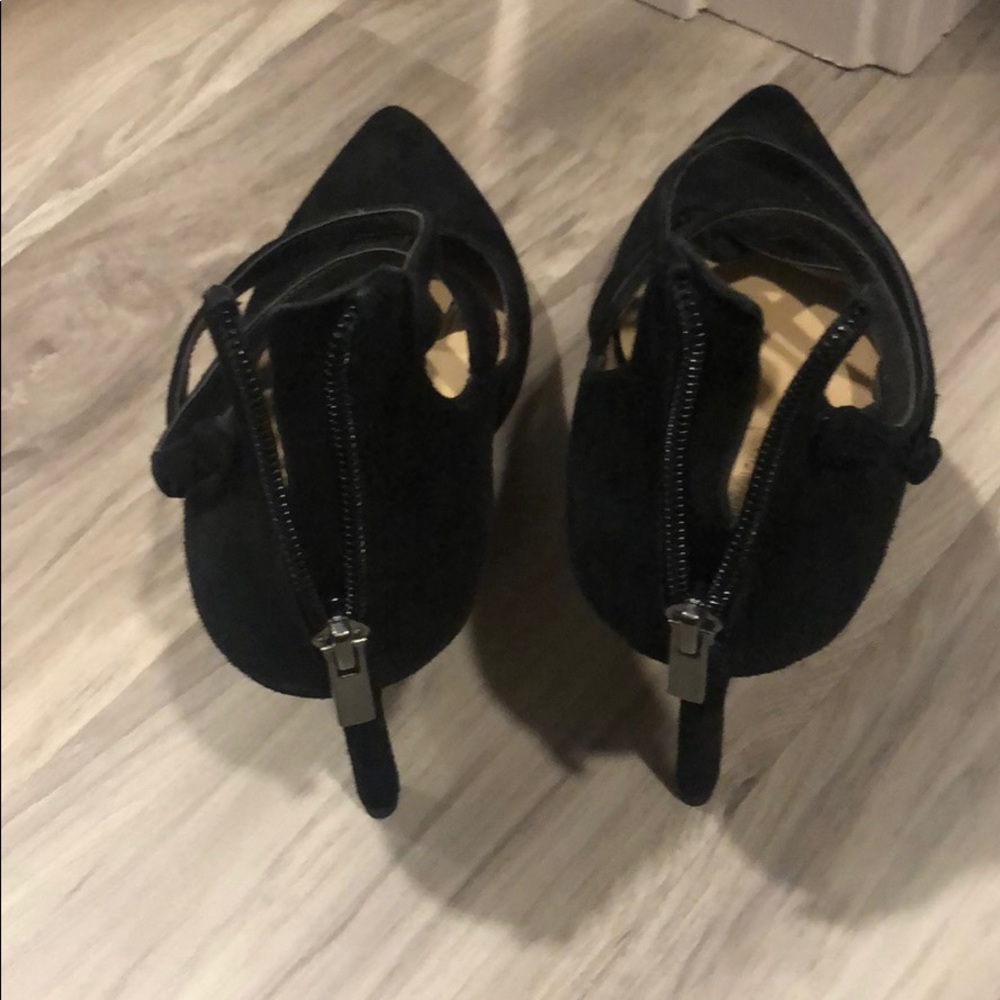 Black suede strappy heels - Picture 3 of 7